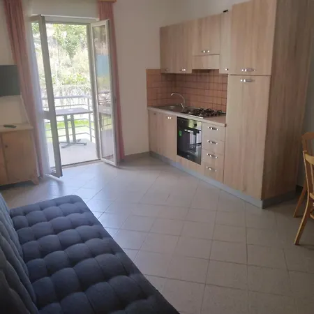 Agostino Apartment *