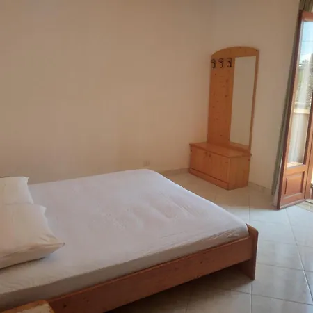 Agostino Apartamento