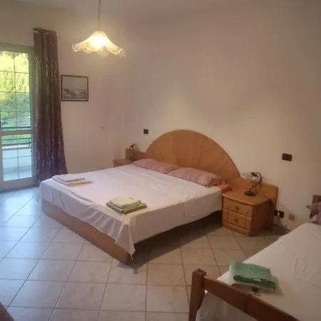 Agostino Apartament *